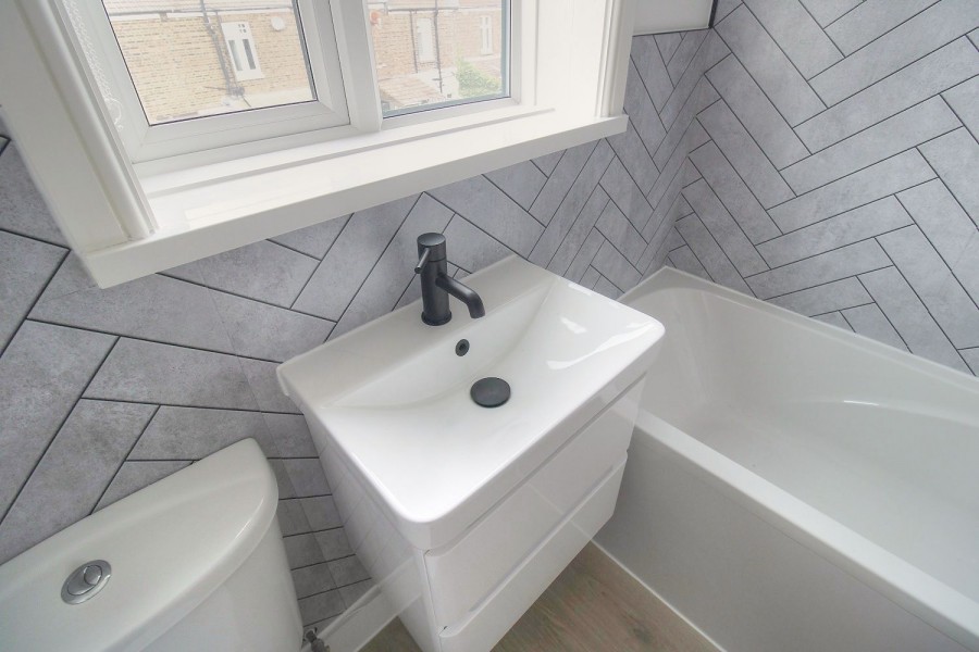Images for Vicarage Lane