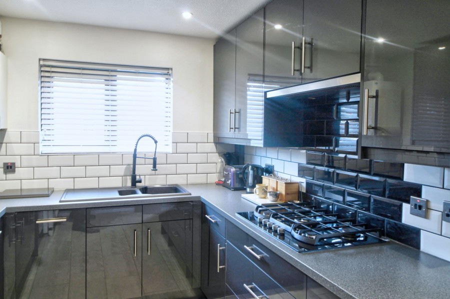 Images for Carisbrooke Close, Eastbourne, BN23 8EQ