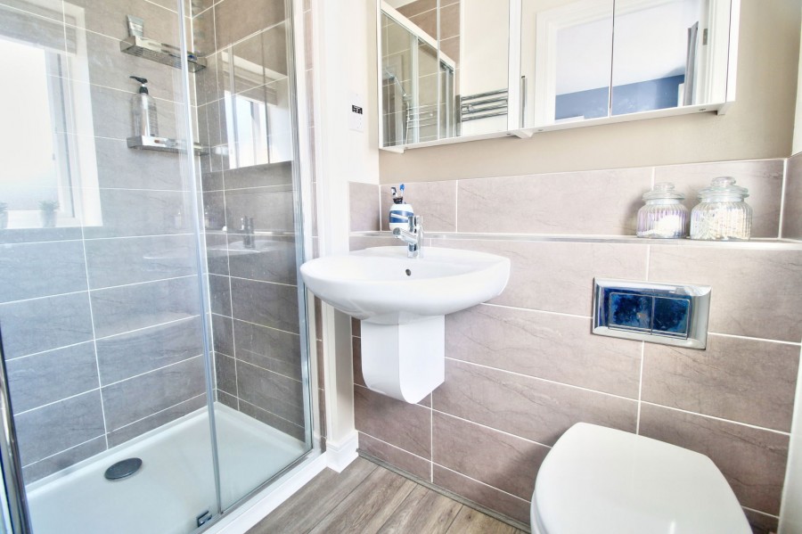Images for Meadowsweet Lane, Stone Cross, Pevensey, BN24 5GB