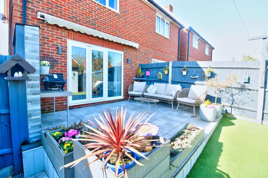 Images for Meadowsweet Lane, Stone Cross, Pevensey, BN24 5GB