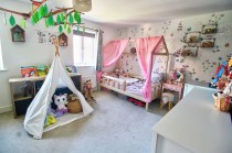 Images for Herstmoncuex, BN27 4FW