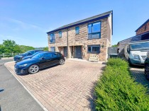 Images for Stone Cross, BN24 5NT