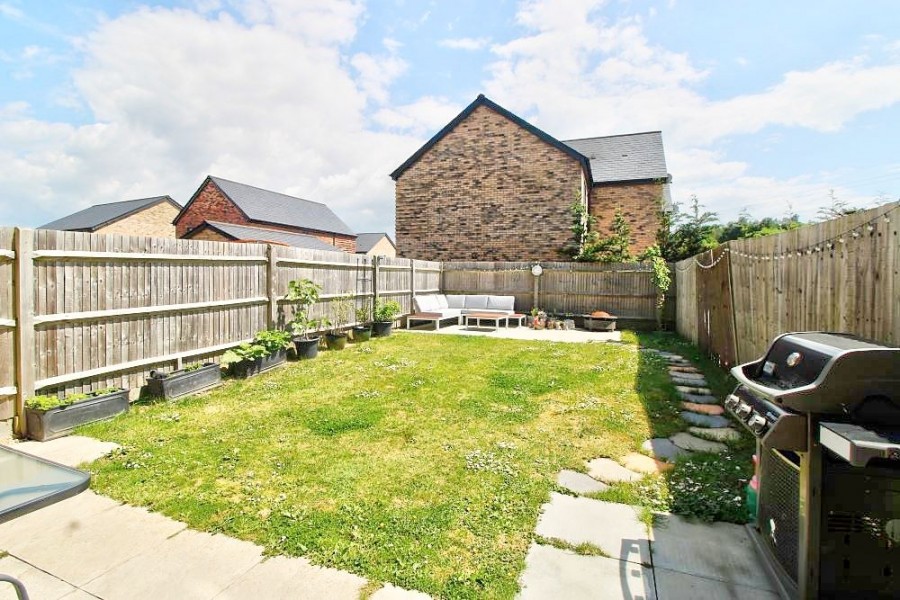 Images for Stone Cross, BN24 5LW
