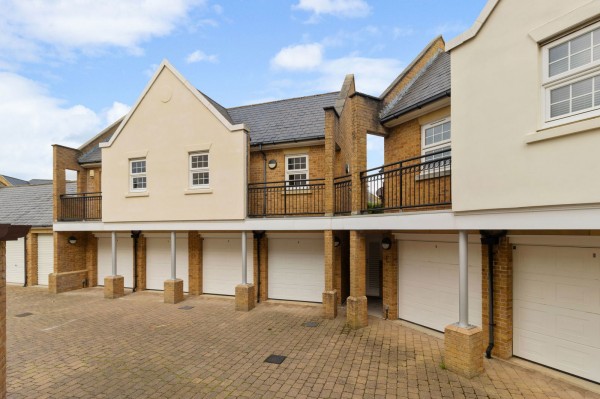 Christchurch Place, Eastbourne, BN23 5AP - EAID:1883854672, BID:bid