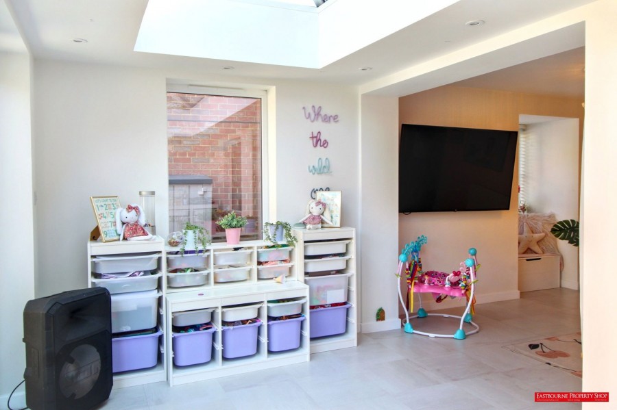 Images for Carnforth Crescent, Eastbourne, BN23 8NJ