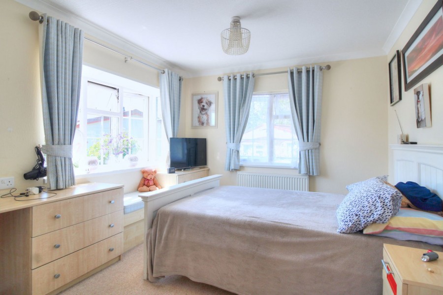 Images for Oak Tree Lane, Eastbourne, BN23 8DG