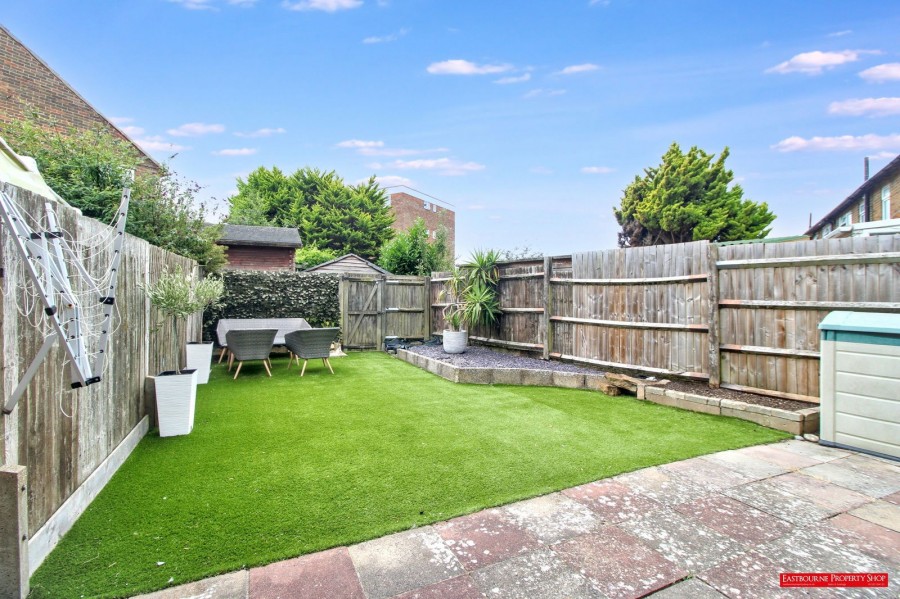 Images for Midhurst Road, Eastbourne, BN22 9HW