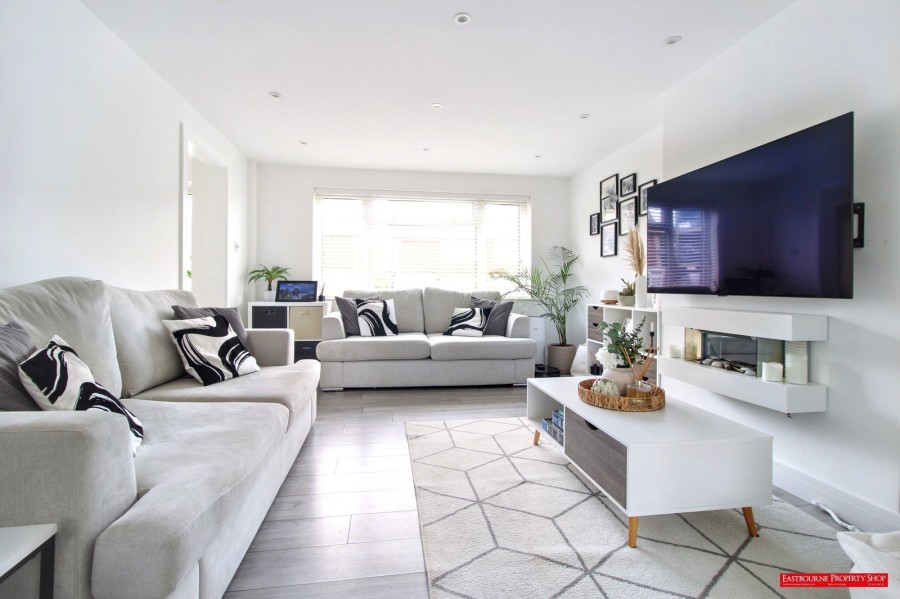 Images for Midhurst Road, Eastbourne, BN22 9HW