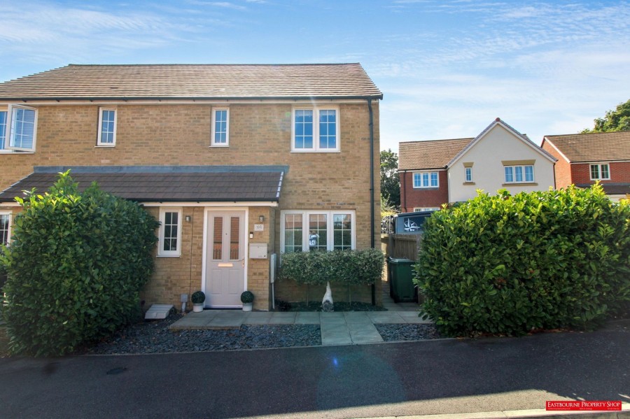 Images for Red Clover Close, Stone Cross, Pevensey, BN24 5FW