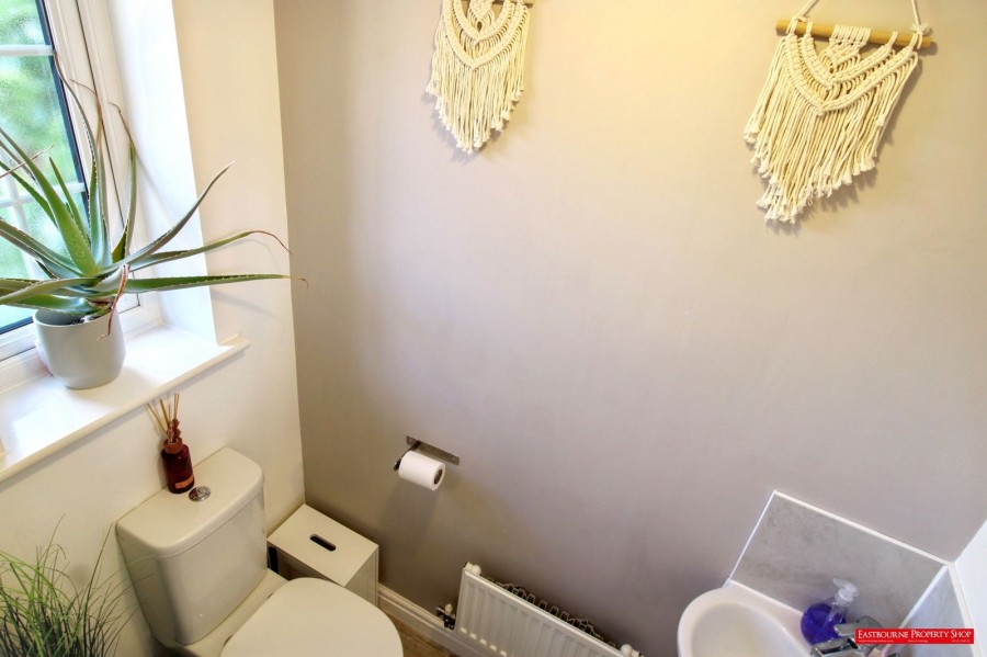 Images for Red Clover Close, Stone Cross, Pevensey, BN24 5FW