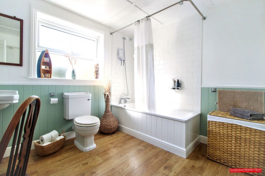 Images for South Road, Hailsham, BN27 3NL