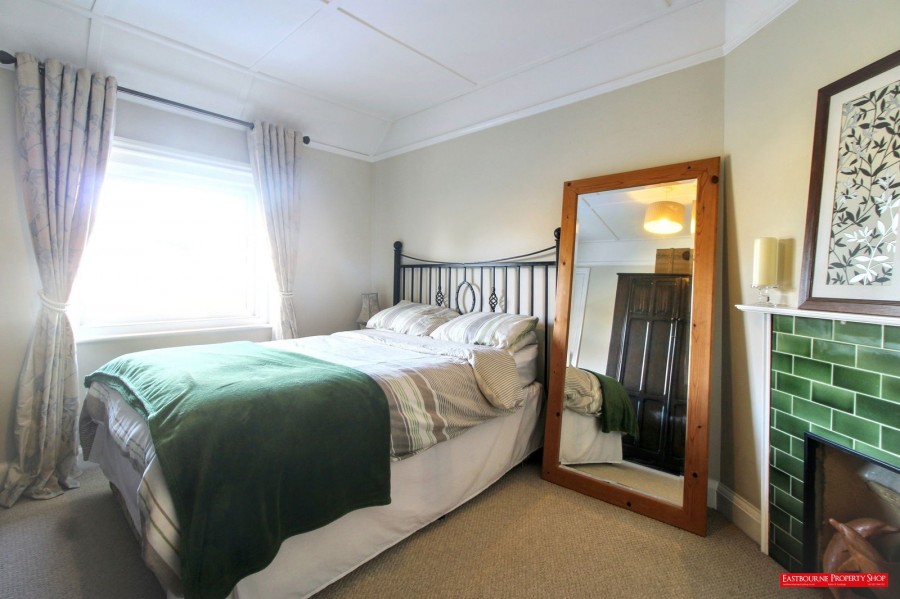 Images for South Road, Hailsham, BN27 3NL