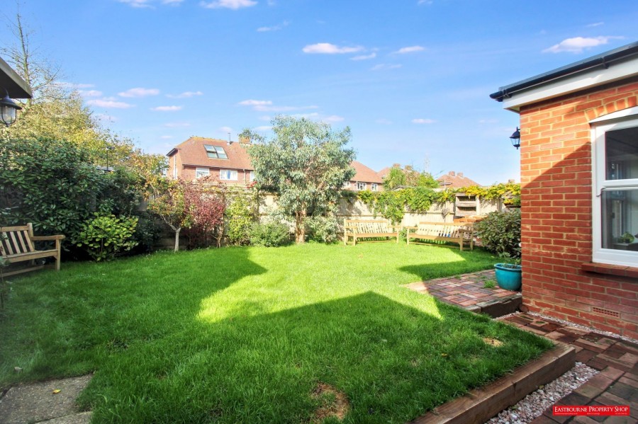 Images for South Road, Hailsham, BN27 3NL