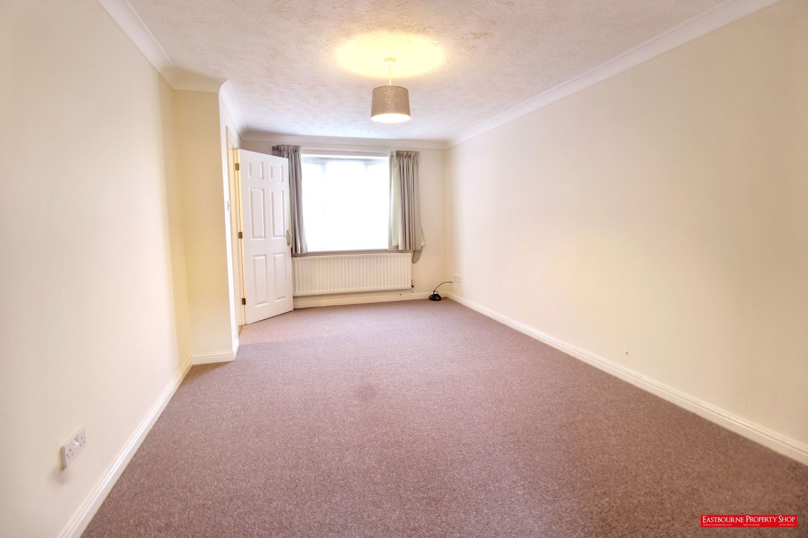 Images for Wellsbourne Road, Stone Cross, Pevensey, BN24 5QX