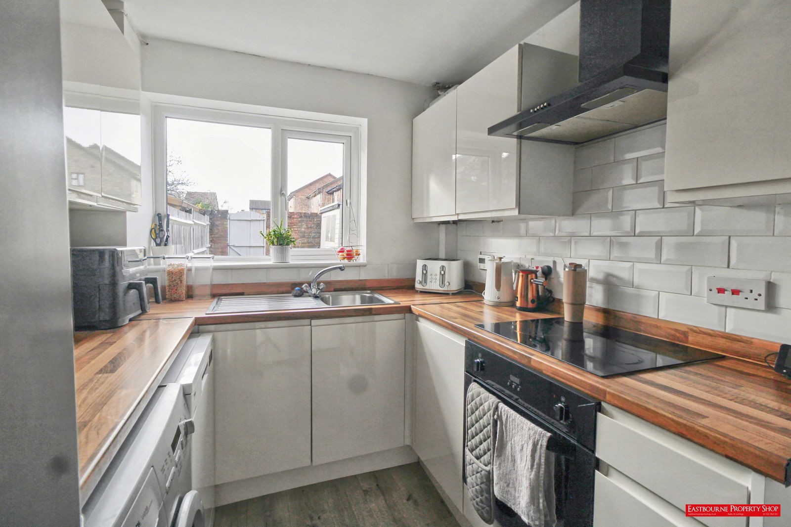 Images for Snowdon Close, Eastbourne, BN23 8HZ