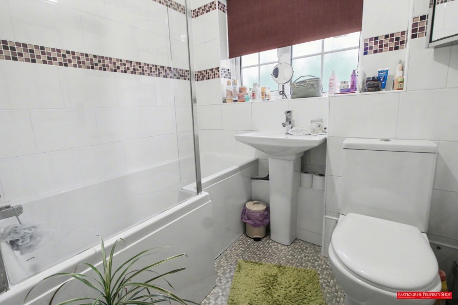 Images for Snowdon Close, Eastbourne, BN23 8HW