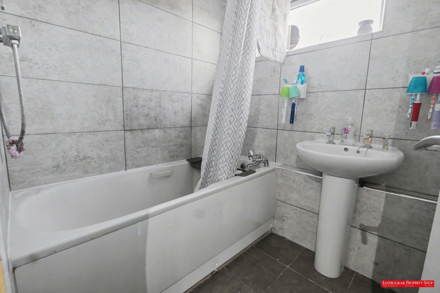 Images for Croxden Way, Eastbourne, BN22 0UL