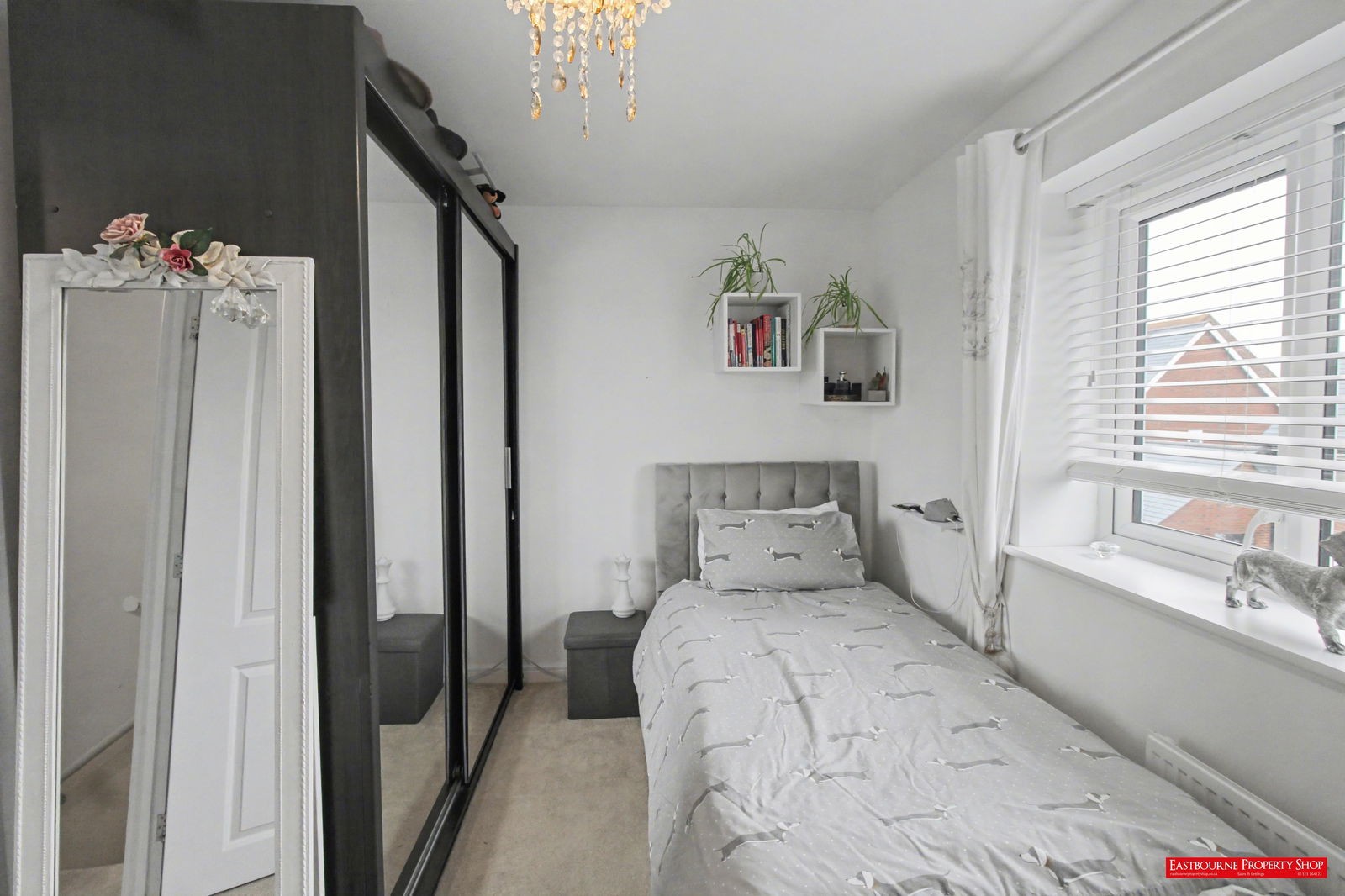 Images for Meadowsweet Lane, Stone Cross, Pevensey, BN24 5GB