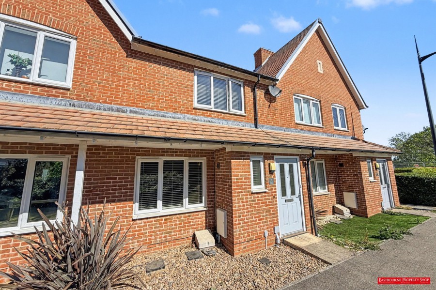 Images for Highgrove Crescent, Polegate, BN26 6FN