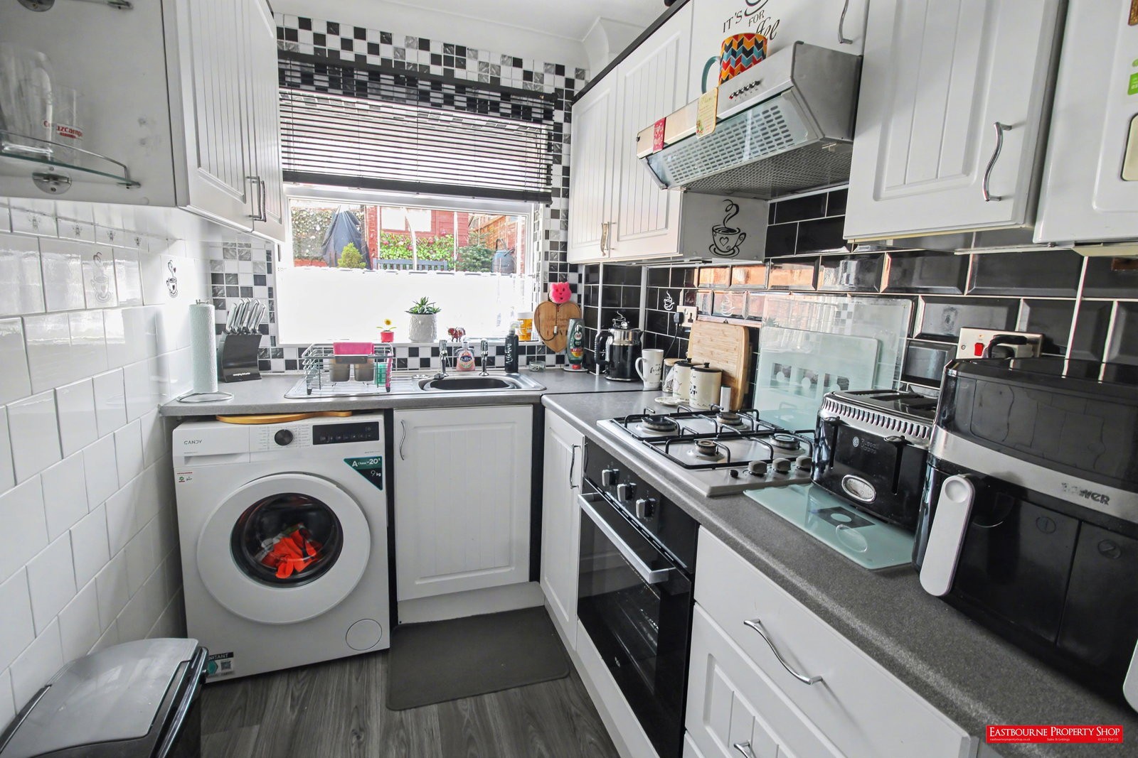 Images for Honeysuckle Close, Eastbourne, BN23 8DA