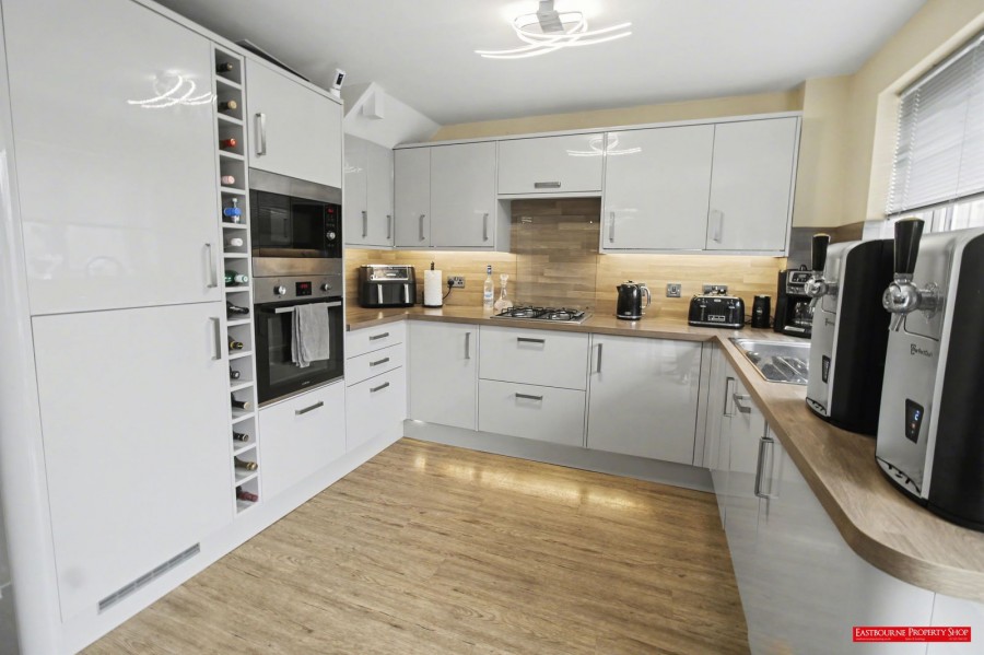 Images for Brendon Close, Eastbourne, BN23 8AF