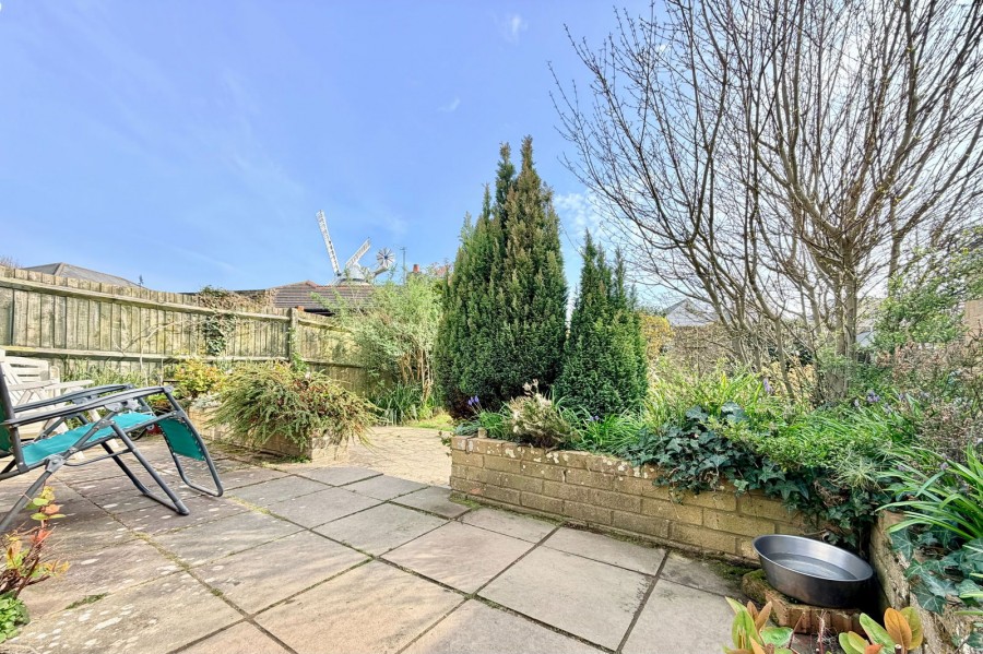 Images for Windmill Green, Stone Cross, Pevensey, BN24 5DY