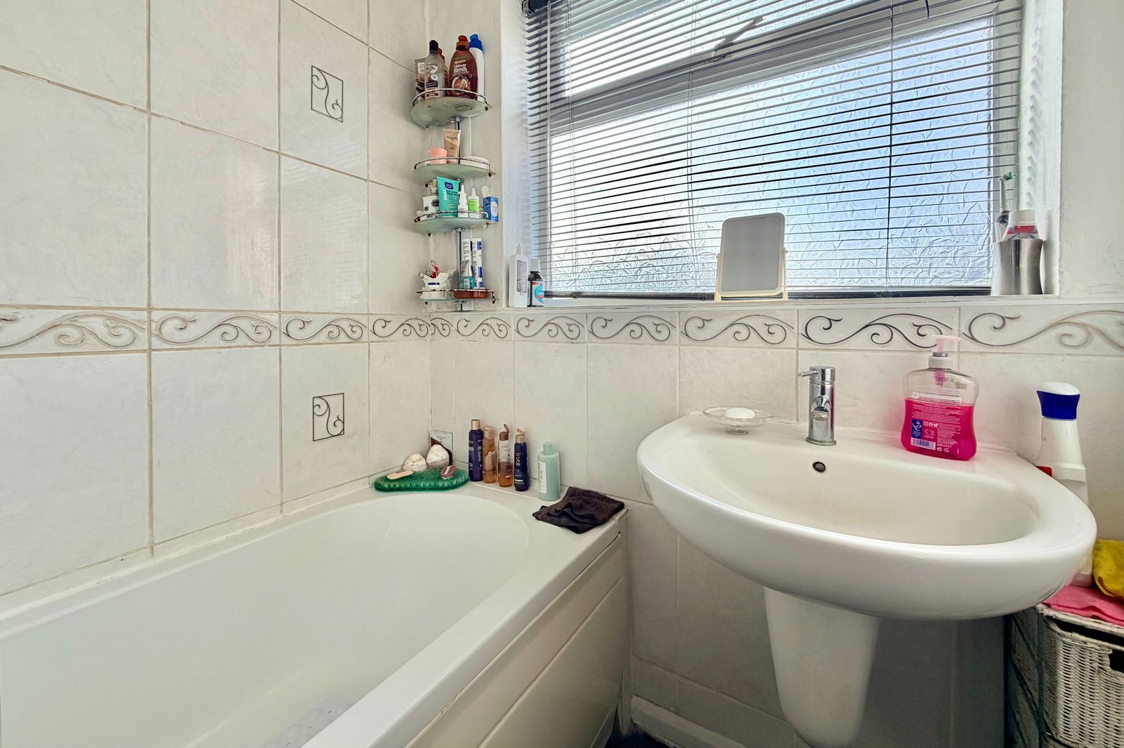 Images for Windmill Green, Stone Cross, Pevensey, BN24 5DY