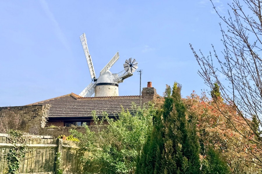 Images for Windmill Green, Stone Cross, Pevensey, BN24 5DY