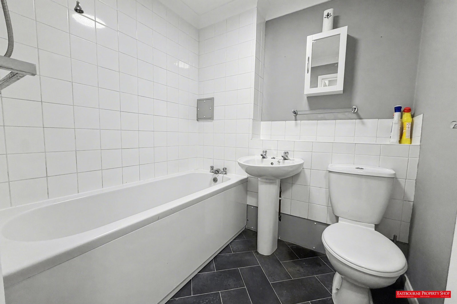 Images for Snowdon Close, Eastbourne, BN23 8HW