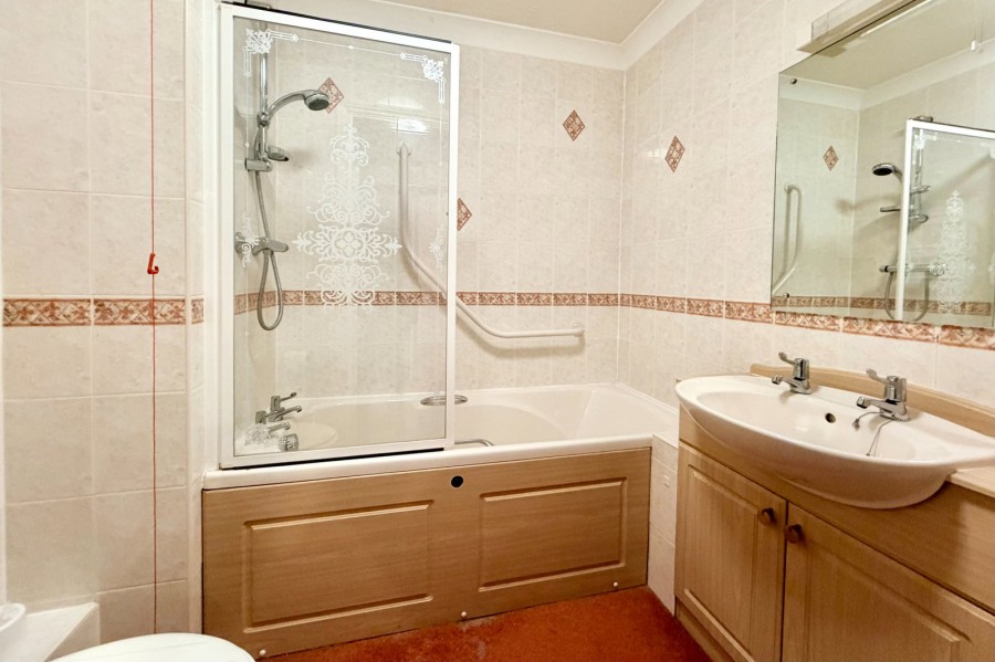 Images for Whitley Road, Eastbourne, BN22 8NW