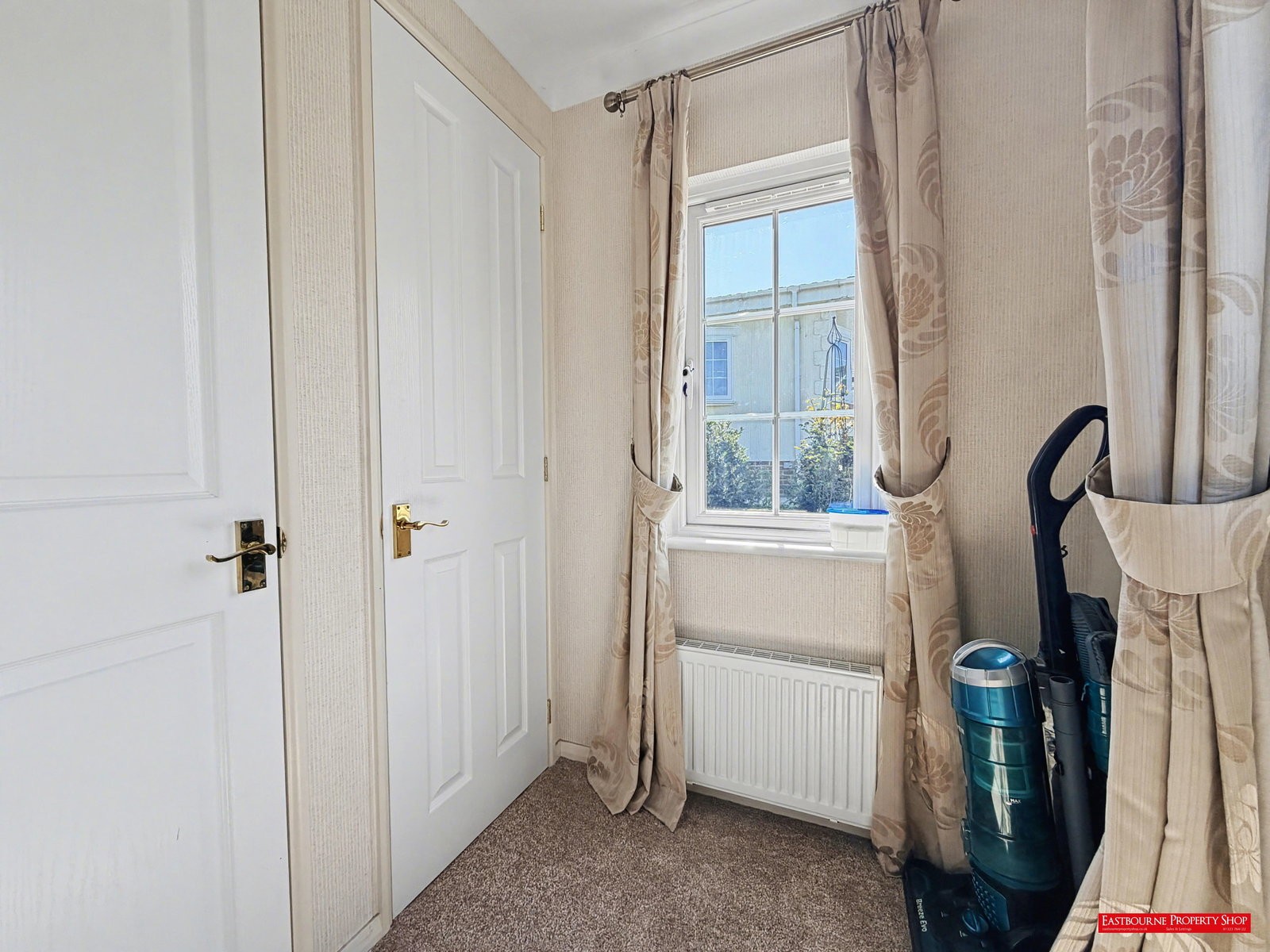 Images for Oak Tree Lane, Eastbourne, BN23 8FB