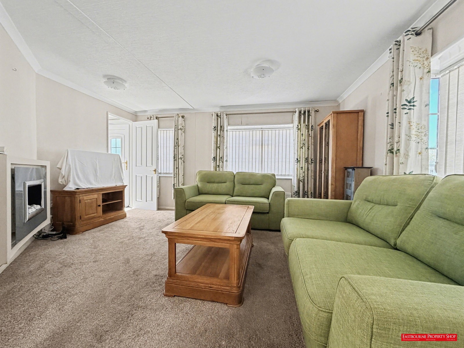 Images for Oak Tree Lane, Eastbourne, BN23 8FB