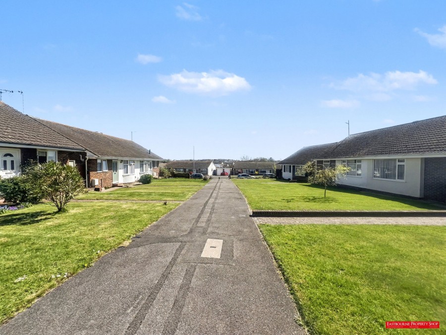 Images for Kingfisher Drive, Eastbourne, BN23 7RE