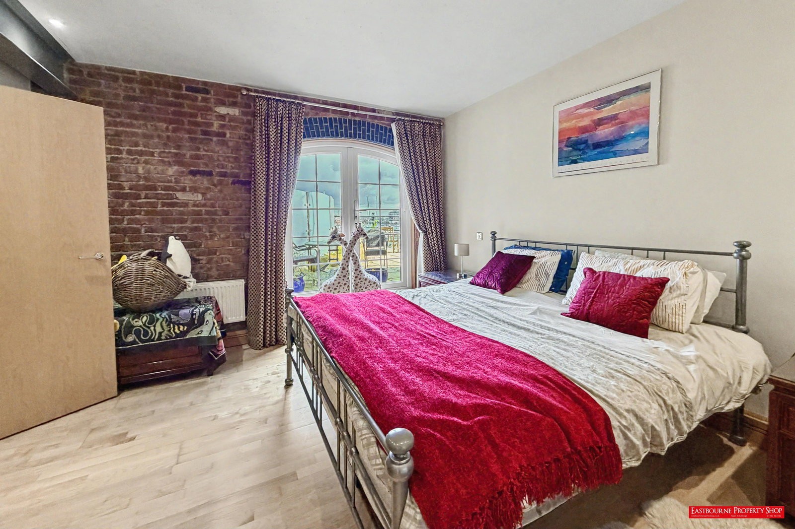 Images for Silver Strand West, Eastbourne, BN23 5NP
