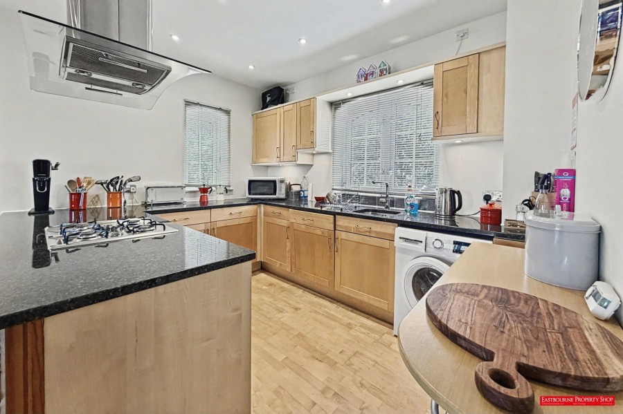 Images for Silver Strand West, Eastbourne, BN23 5NP