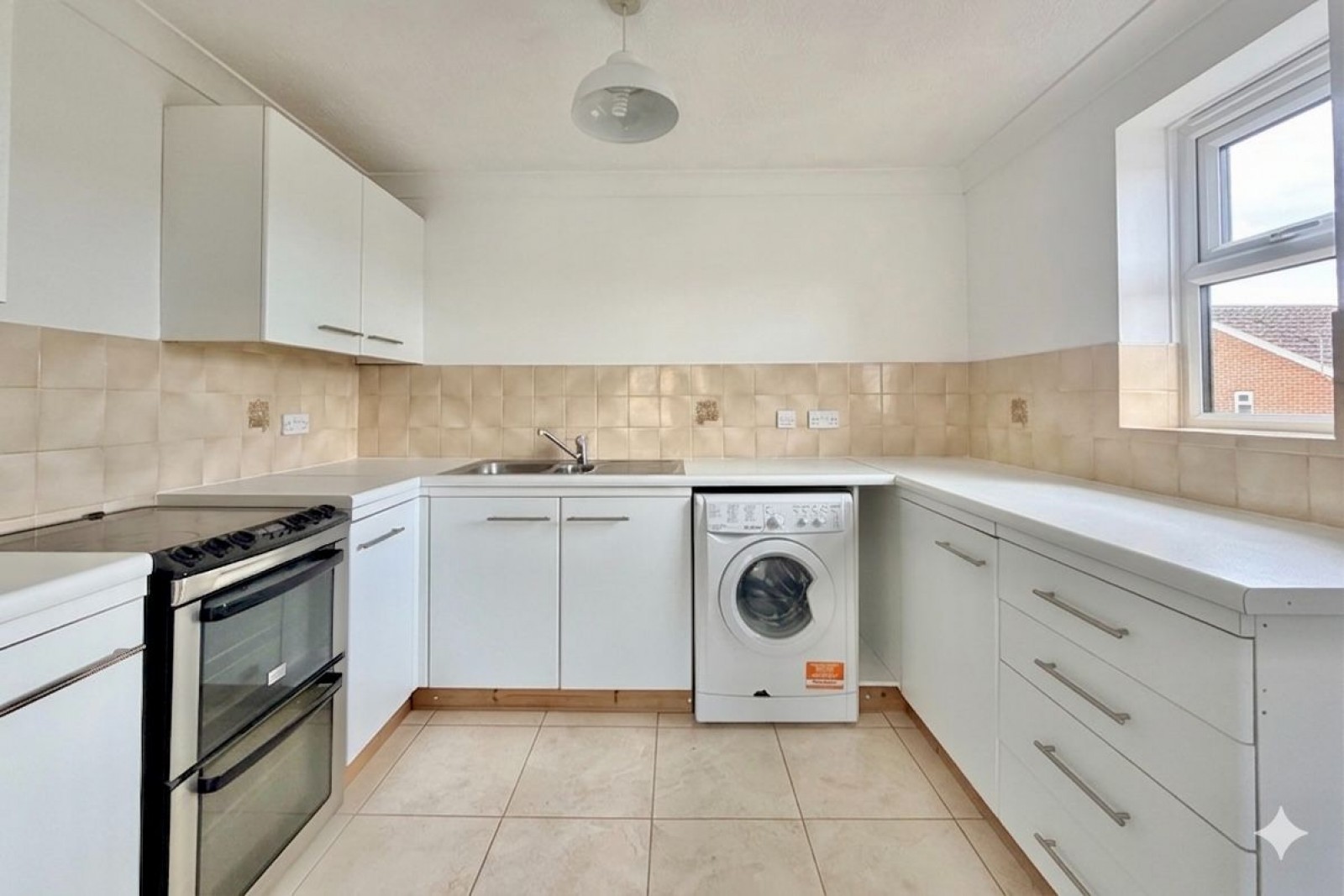 Images for Snowdon Close, Eastbourne, BN23 8HW