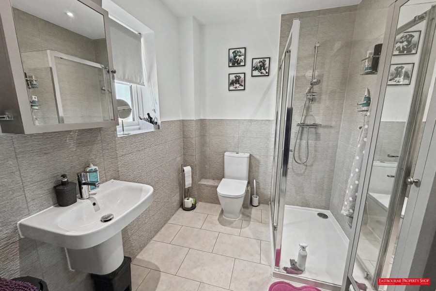 Images for Bluebell Rise, Hellingly, BN27 4FL
