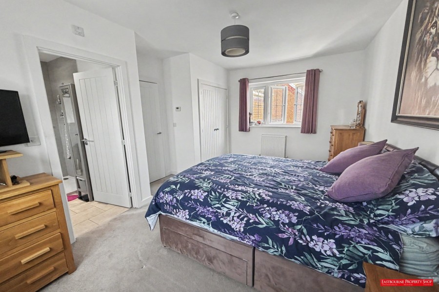 Images for Bluebell Rise, Hellingly, BN27 4FL