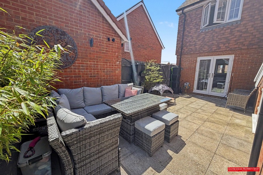Images for Bluebell Rise, Hellingly, BN27 4FL