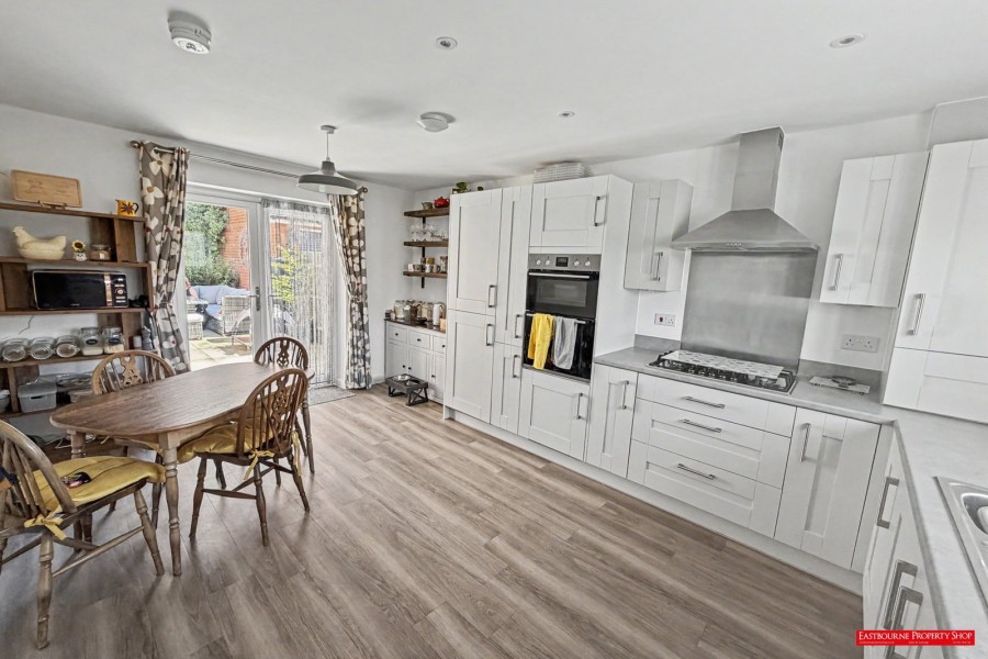 Images for Bluebell Rise, Hellingly, BN27 4FL
