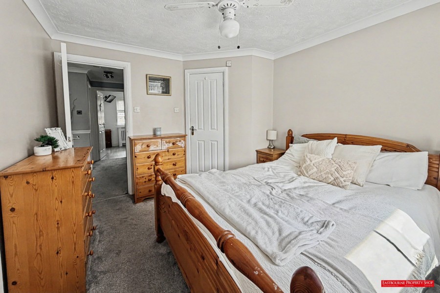 Images for Chiltern Close, Eastbourne, BN23 8HD