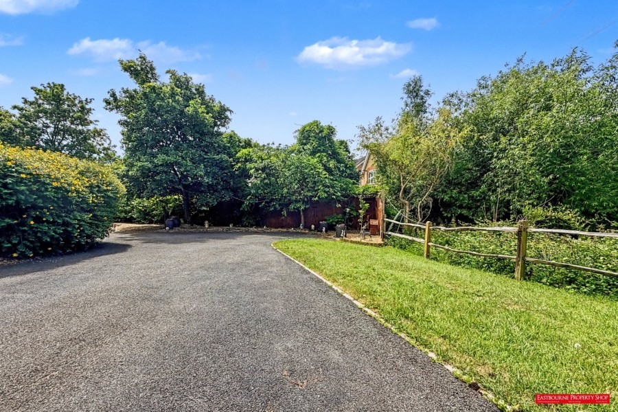 Images for Stour Close, Stone Cross, Pevensey, BN24 5QU