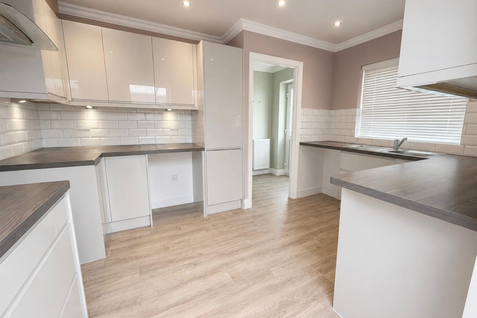 Images for Nightingale Close, Eastbourne, BN23 7RH