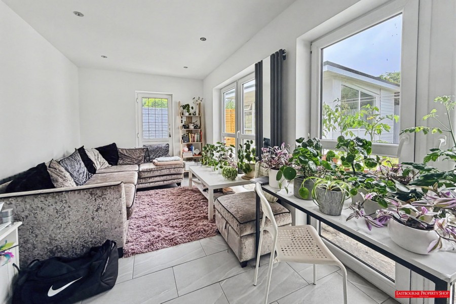 Images for Lilac Close, Eastbourne, BN22 0SH