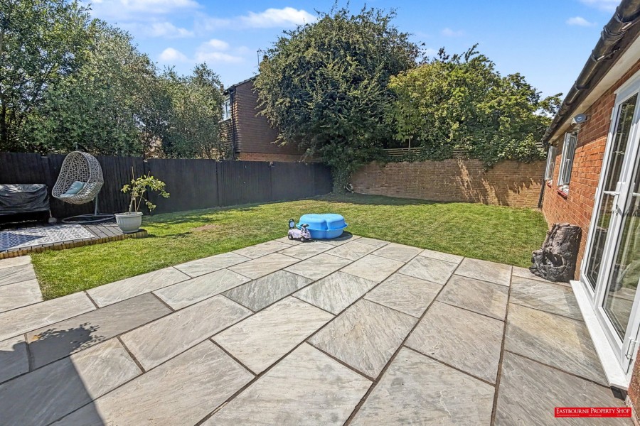 Images for Woburn Way, Eastbourne, BN22 0UU