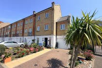 Images for The Piazza, Eastbourne, BN23 5TG