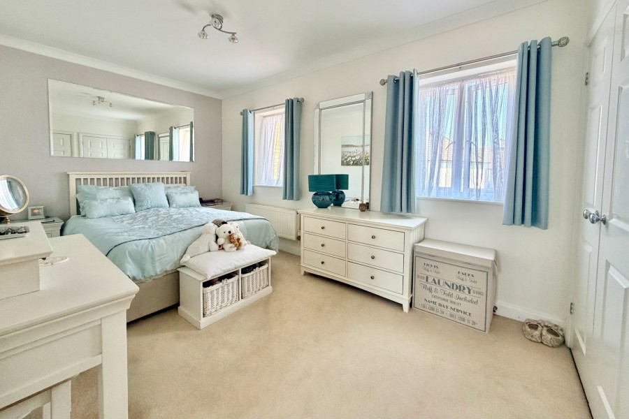 Images for The Piazza, Eastbourne, BN23 5TG