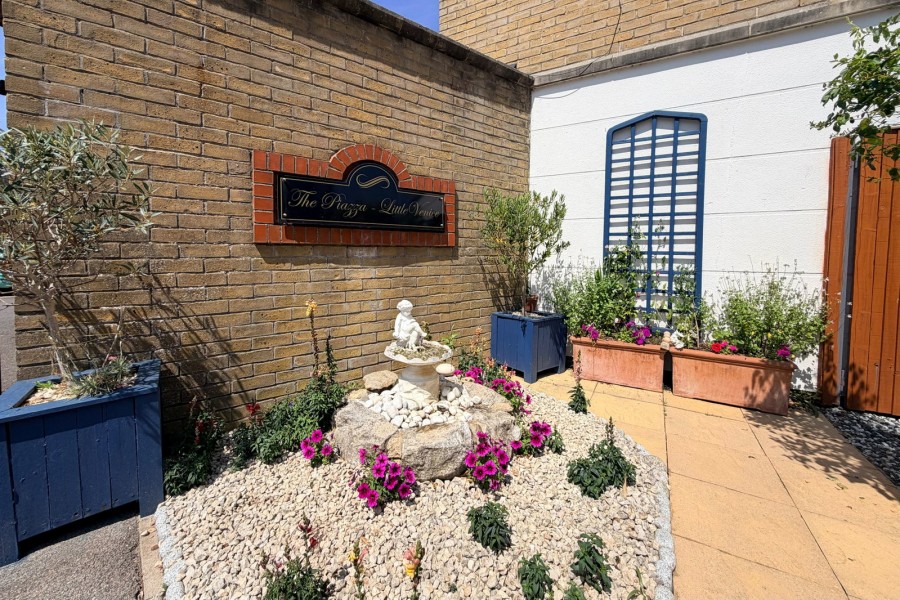 Images for The Piazza, Eastbourne, BN23 5TG