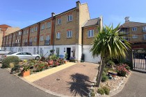 Images for The Piazza, Eastbourne, BN23 5TG