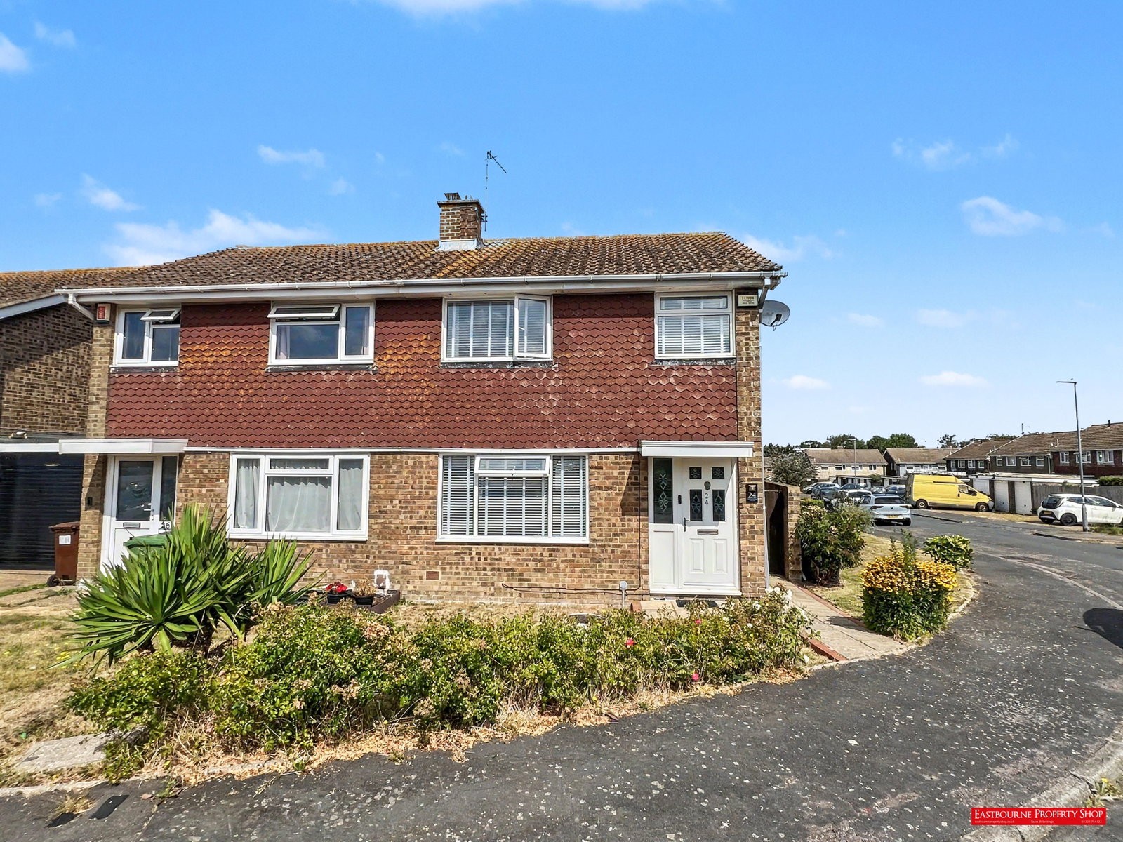 Images for Gainsborough Crescent, Eastbourne, BN23 7NL
